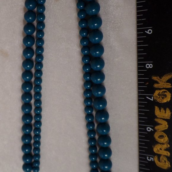 Multi Strand/Color Bib Necklace Adj 20" - Picture 2 of 8